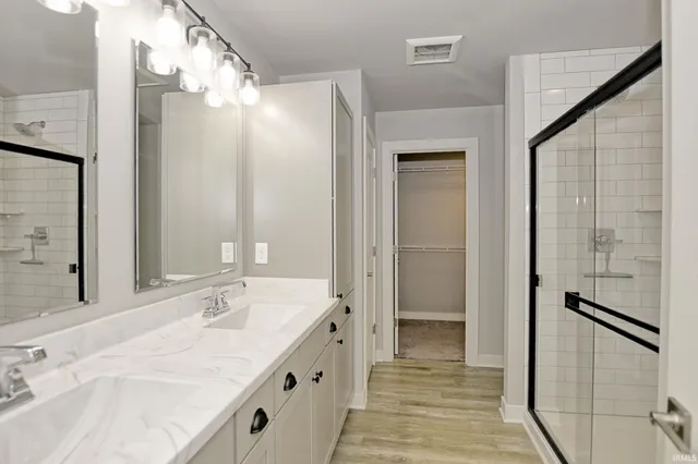 $359,900 | 2804 Kincheloe Court, Evansville, IN 47725