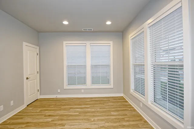 $359,900 | 2804 Kincheloe Court, Evansville, IN 47725