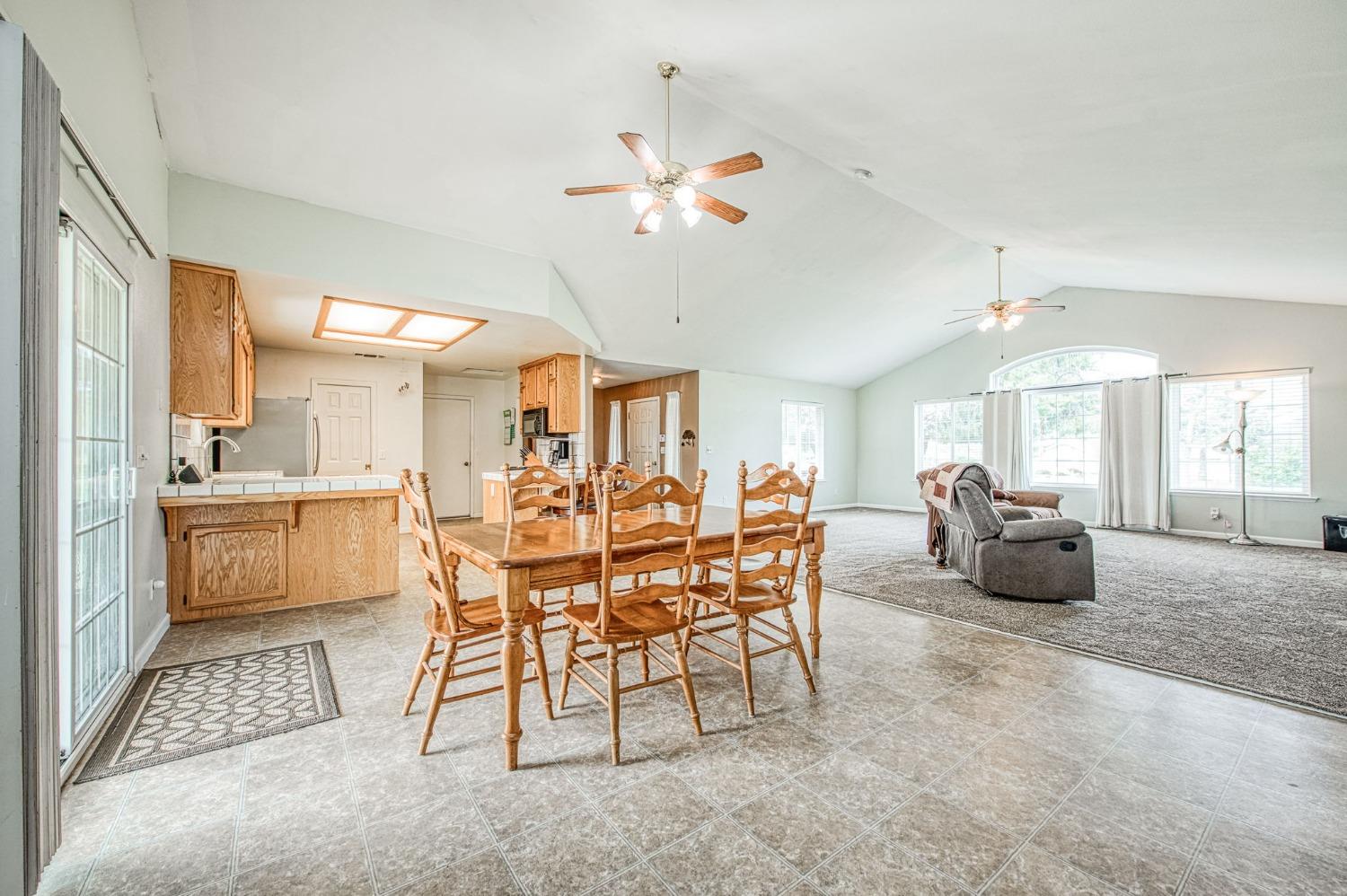32646 Indian Guide Road Squaw Valley, CA 93675 - Photo 11 of 32 Gallery Image 11