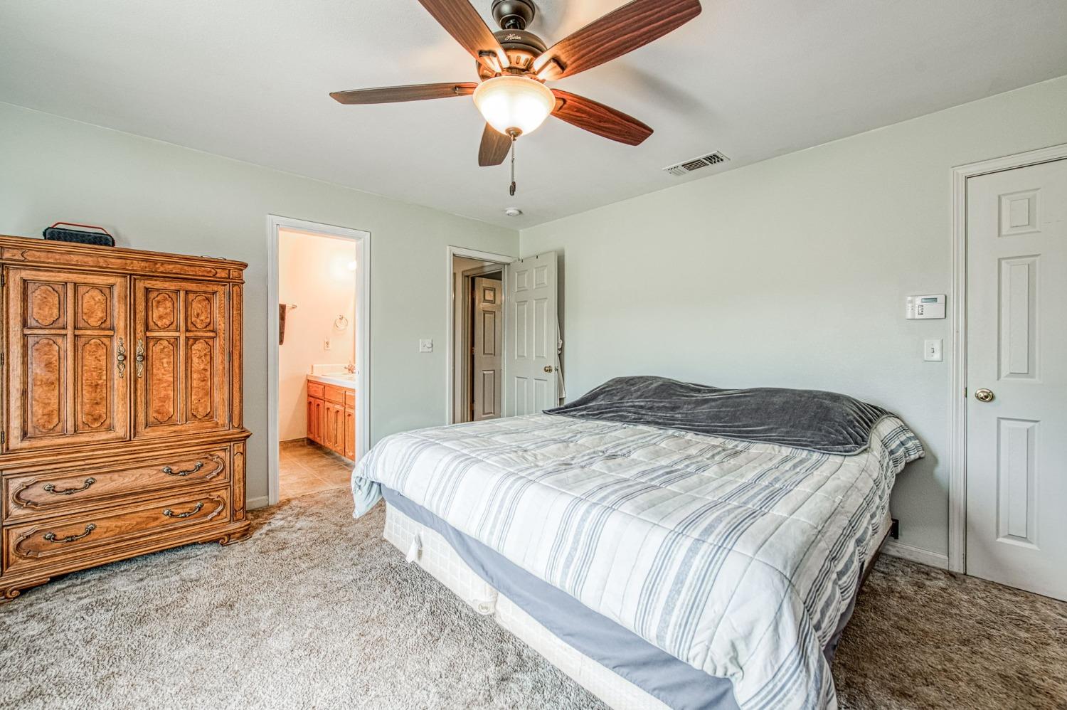 32646 Indian Guide Road Squaw Valley, CA 93675 - Photo 16 of 32 Gallery Image 16