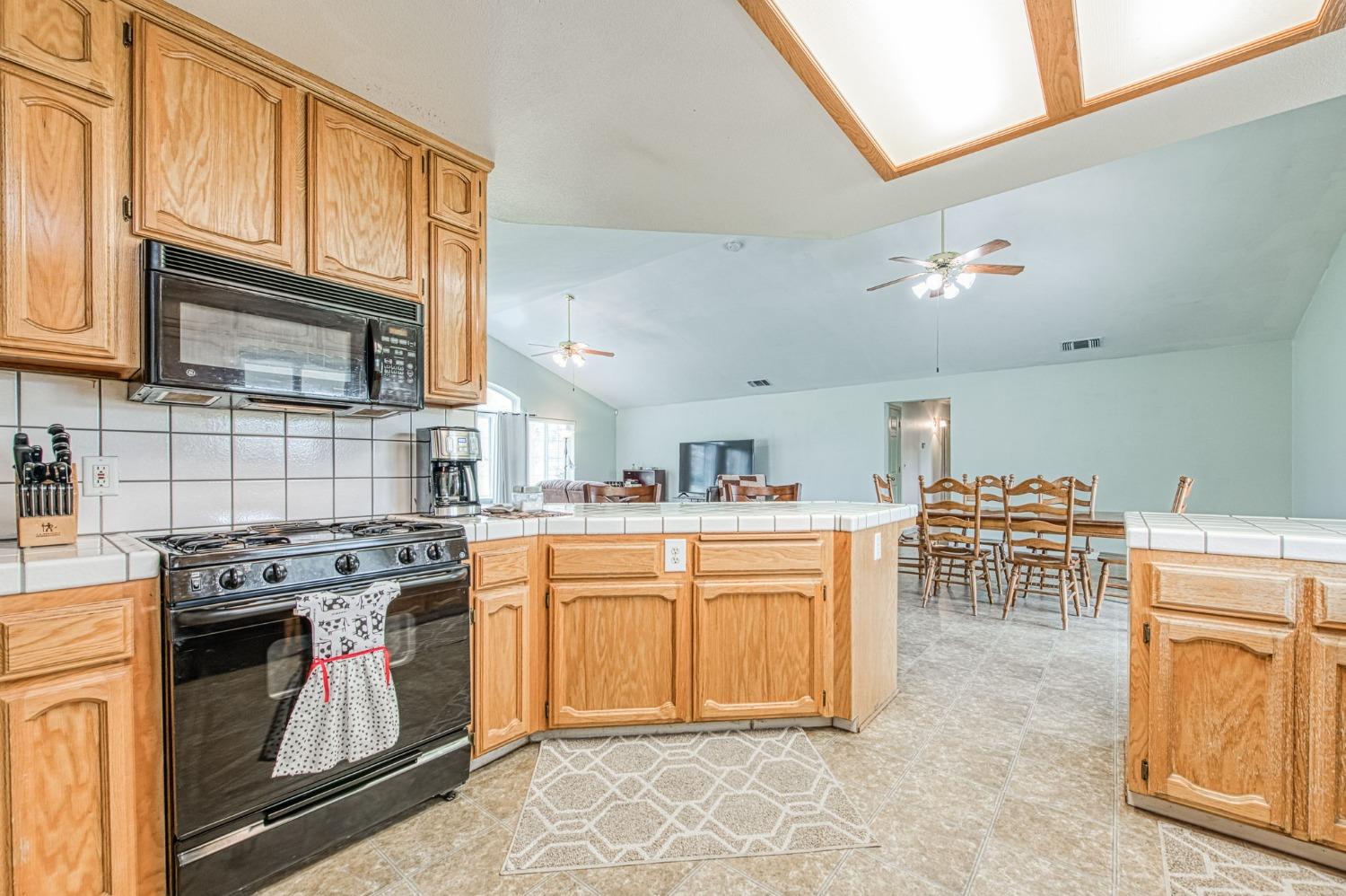 32646 Indian Guide Road Squaw Valley, CA 93675 - Photo 7 of 32 Gallery Image 7