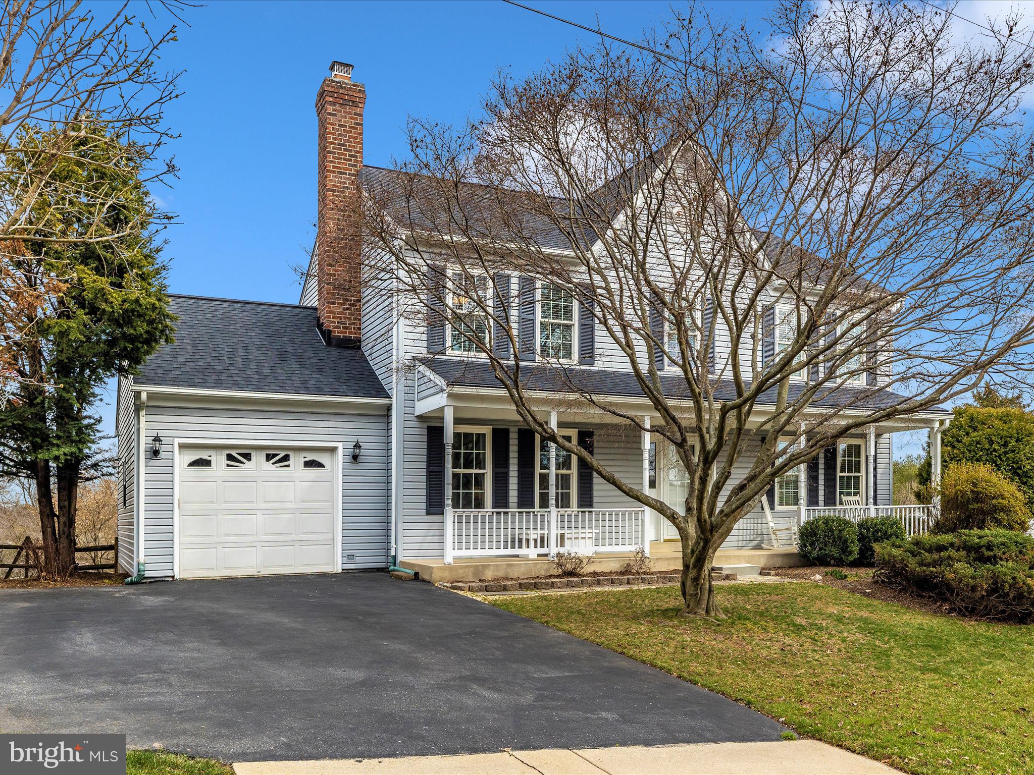 24217 Welsh Road Gaithersburg, MD 20882 - Photo 50 of 65 Exterior Front