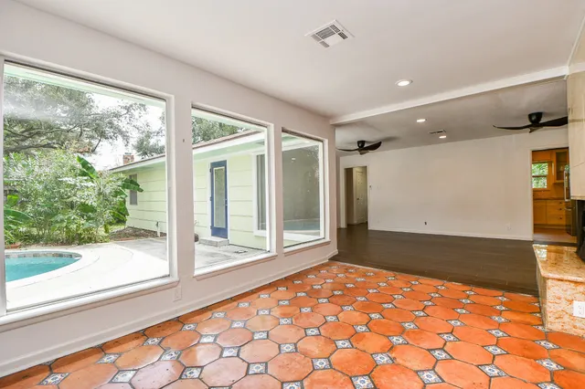 a view of empty room