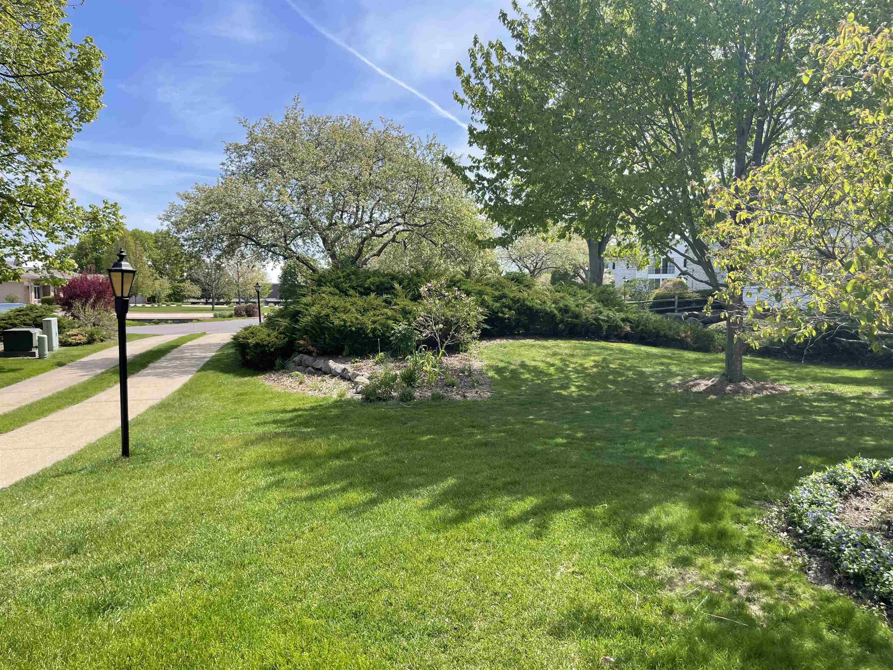 89 Golf Course Road, Unit E Madison, WI 53704 - Photo 37 of 43