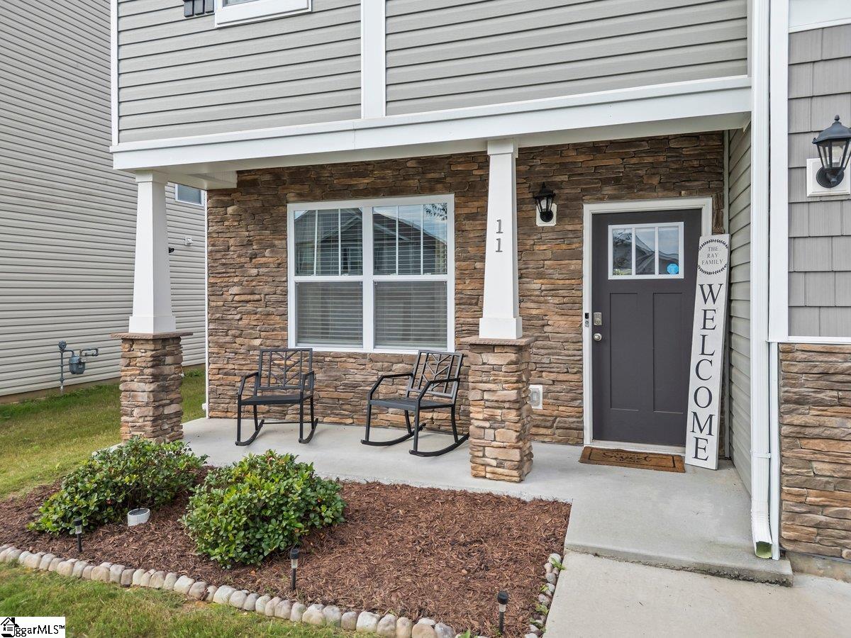 11 Darrowby Way Simpsonville, SC 29680 - Photo 2 of 24