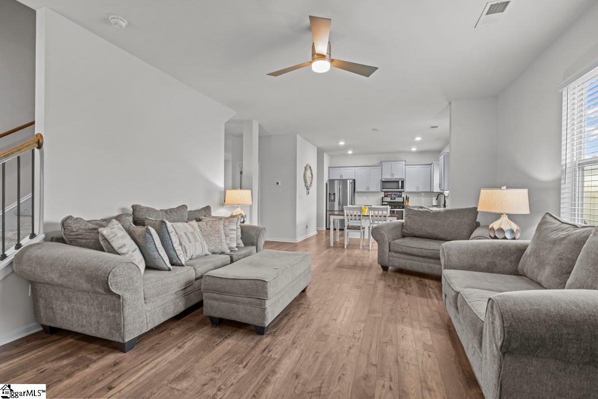 11 Darrowby Way Simpsonville, SC 29680 - Photo 7 of 24