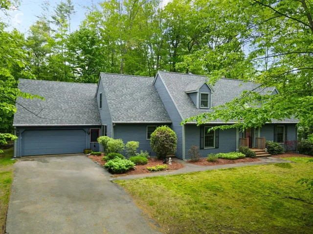 $2,100 | 39 Robertson Drive, Gilford, NH 03249