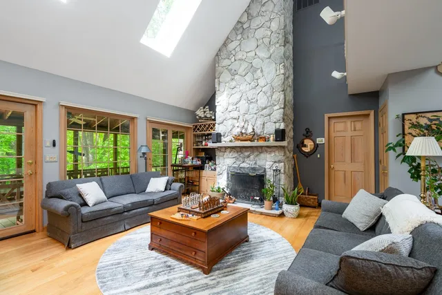 $2,100 | 39 Robertson Drive, Gilford, NH 03249