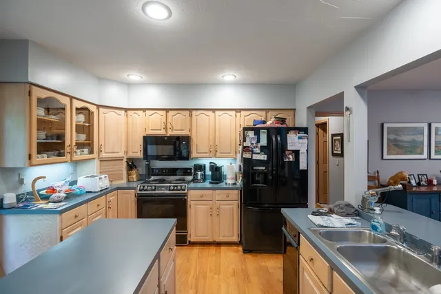 $2,100 | 39 Robertson Drive, Gilford, NH 03249