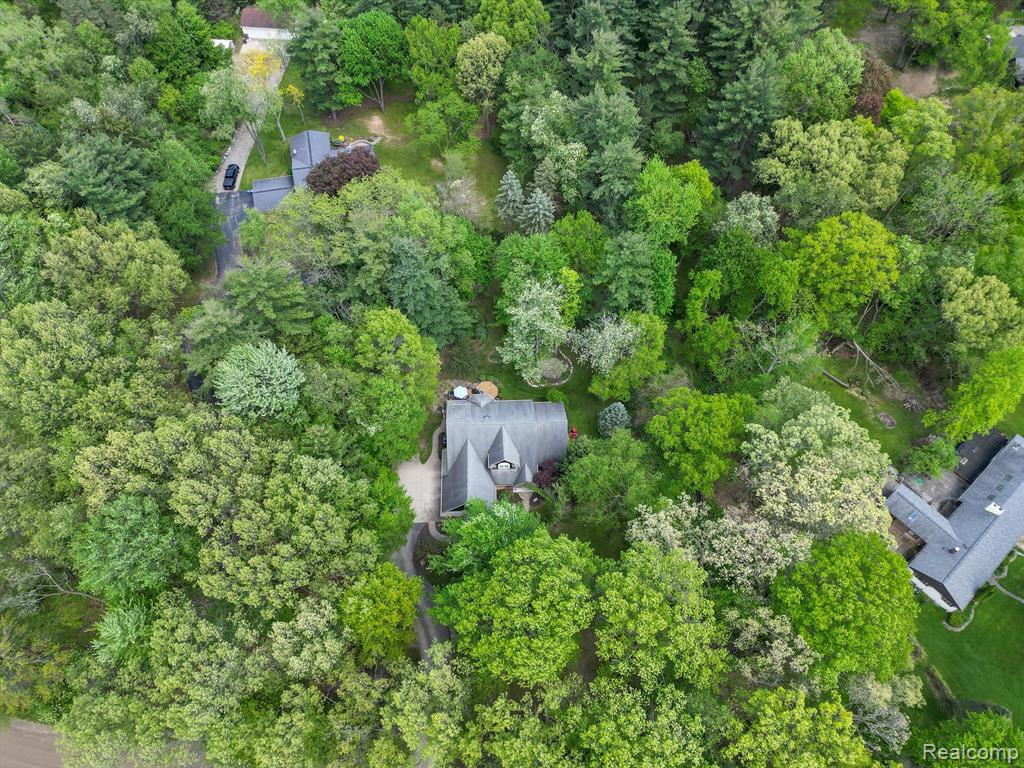 1331 Avon Circle West Rochester Hills, MI 48309 - Photo 51 of 54