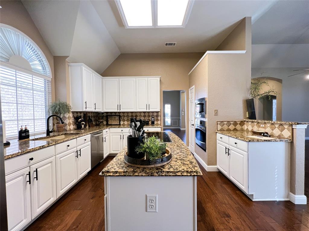 10401 Forrest Drive Frisco, TX 75035 - Photo 12 of 40