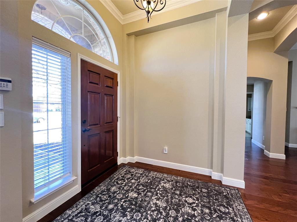 10401 Forrest Drive Frisco, TX 75035 - Photo 2 of 40