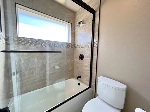 $2,795 | 10401 Forrest Drive, Frisco, TX 75035