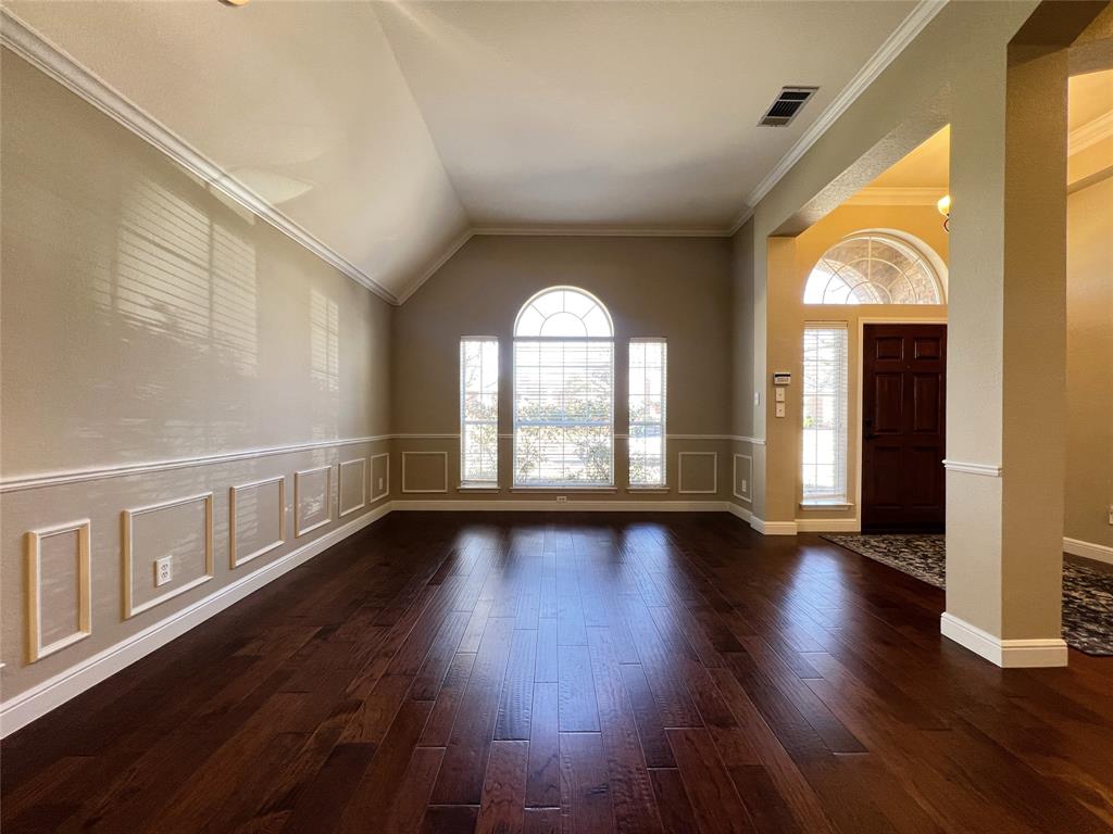 10401 Forrest Drive Frisco, TX 75035 - Photo 4 of 40