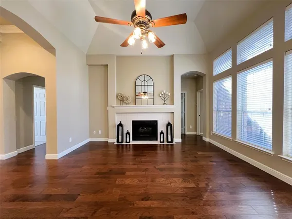 $2,795 | 10401 Forrest Drive, Frisco, TX 75035