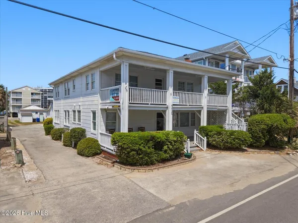 $1,499,000 | 715 Carolina Beach Avenue North, Carolina Beach, NC 28428