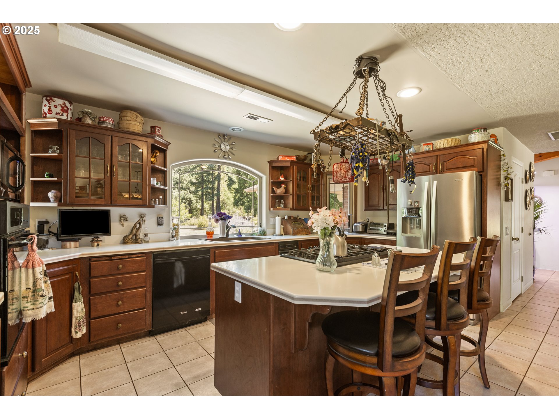 913 Starveout Creek Road Azalea, OR 97410 - Photo 13 of 46