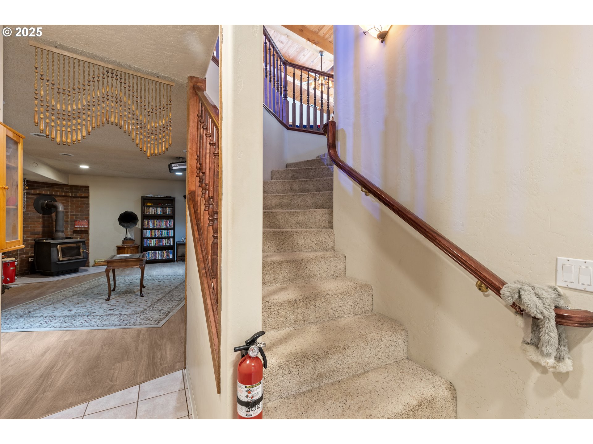 913 Starveout Creek Road Azalea, OR 97410 - Photo 16 of 46