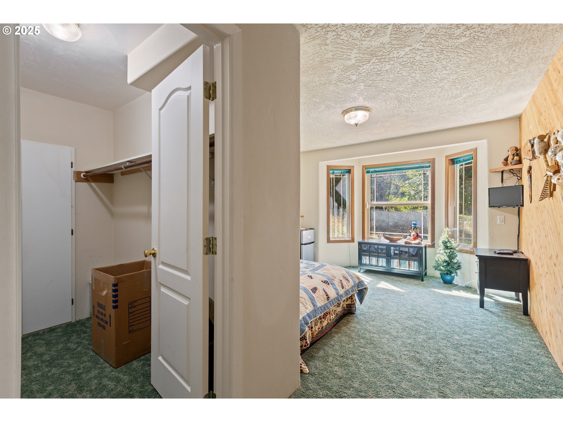 913 Starveout Creek Road Azalea, OR 97410 - Photo 25 of 46