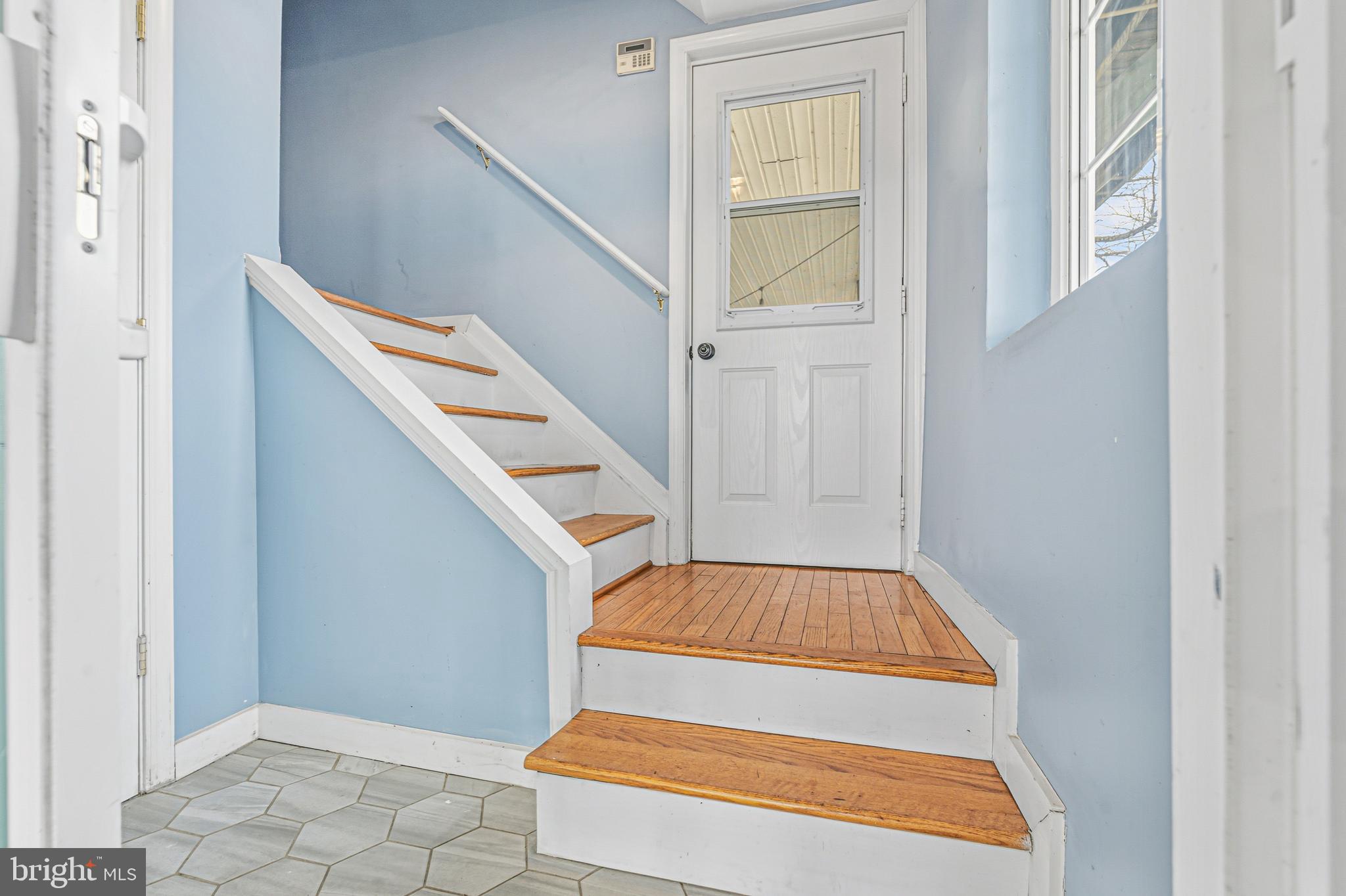 6812 Schaadts Road, Unit 6812 Middle River, MD 21220 - Photo 11 of 54 a view of entryway
