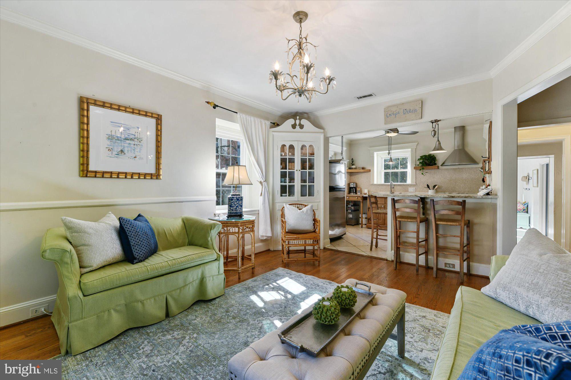 211 Witherspoon Road Baltimore, MD 21212 - Photo 10 of 28 Open kitchen and sitting area