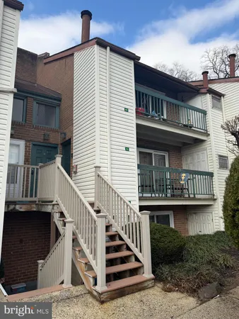 $1,900 | 3750 Clarendon Avenue, Unit 44, Philadelphia, PA 19114