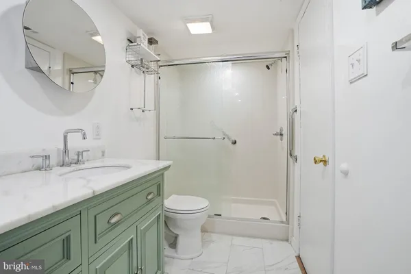 $1,900 | 3750 Clarendon Avenue, Unit 44, Philadelphia, PA 19114