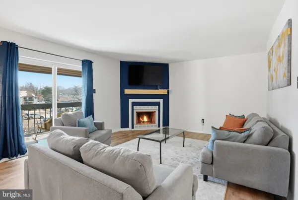 $1,900 | 3750 Clarendon Avenue, Unit 44, Philadelphia, PA 19114