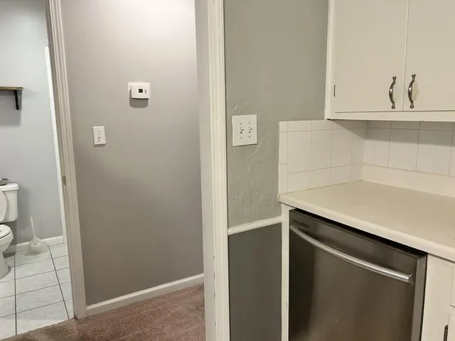 $259,950 | 5220 Hayes Street, Merriam, KS 66203