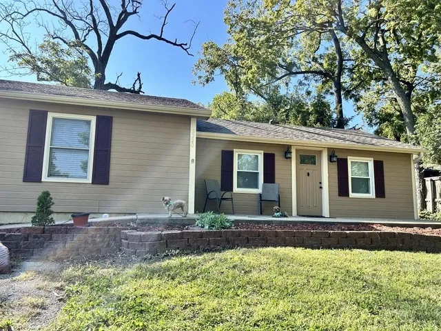 $259,950 | 5220 Hayes Street, Merriam, KS 66203