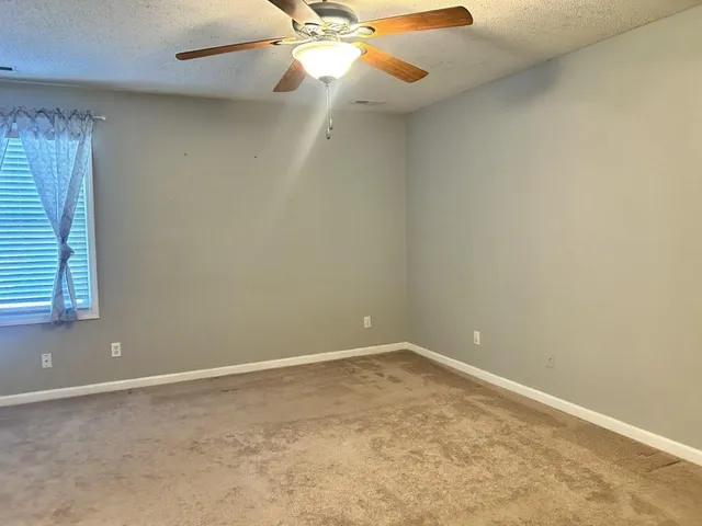 $259,950 | 5220 Hayes Street, Merriam, KS 66203