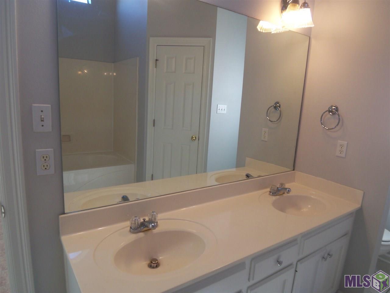 364 Springhaven Drive Baton Rouge, LA 70810 - Photo 15 of 36