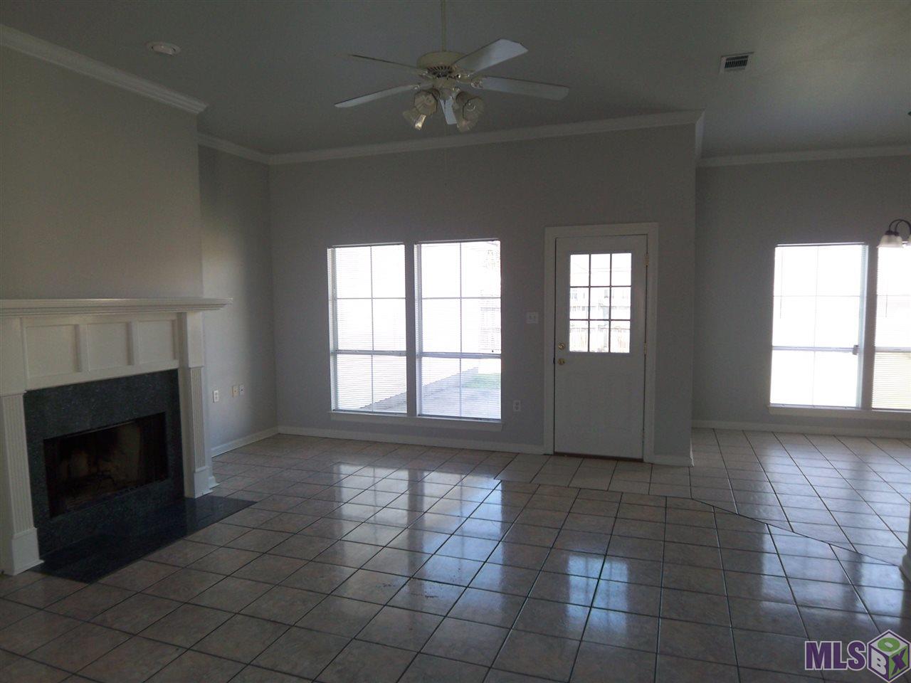 364 Springhaven Drive Baton Rouge, LA 70810 - Photo 2 of 36