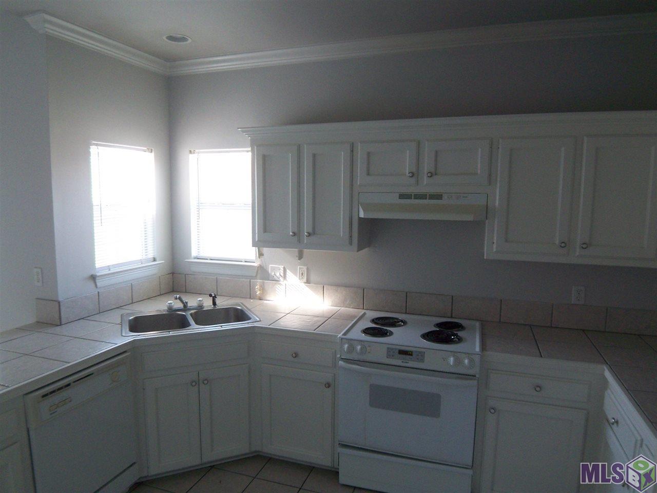 364 Springhaven Drive Baton Rouge, LA 70810 - Photo 8 of 36