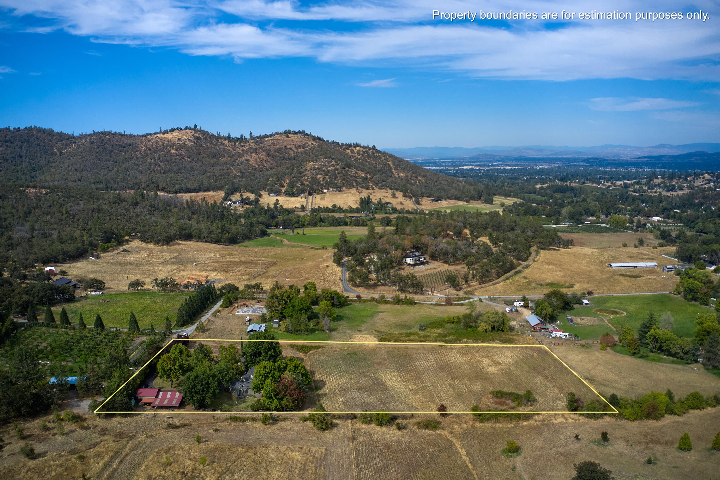 3095 Burrell Road Medford, OR 97501 - Photo 2 of 70 3095 Burrell_Medford-02