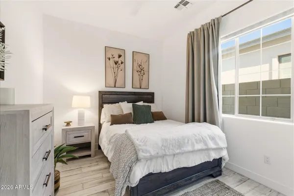 $5,500 | 21514 North 58th Street, Phoenix, AZ 85054