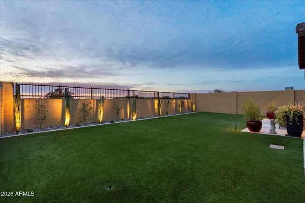 $5,500 | 21514 North 58th Street, Phoenix, AZ 85054