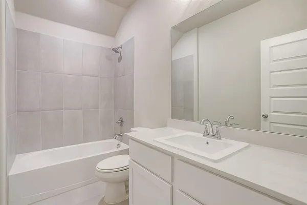 $2,600 | 15009 Cactus Blossom Boulevard, Haslet, TX 76052