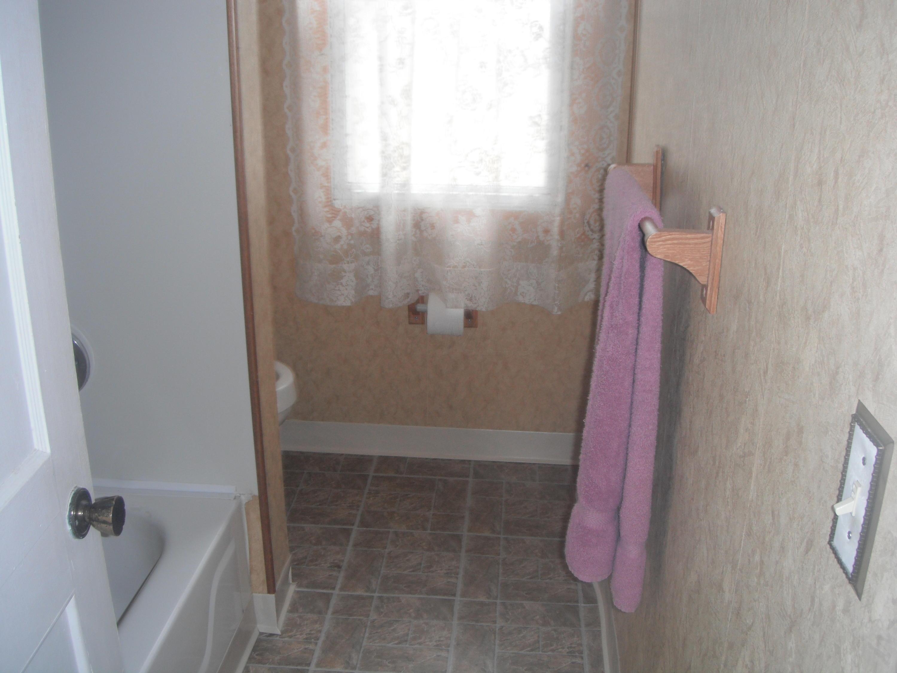202 North Gould Road Columbus, OH 43209 - Photo 5 of 8 Gallery Image 5