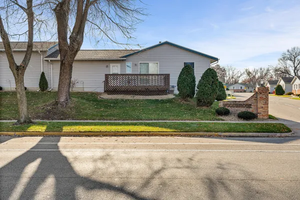 $239,900 | 3447 Linbridge Court, La Crosse, WI 54601
