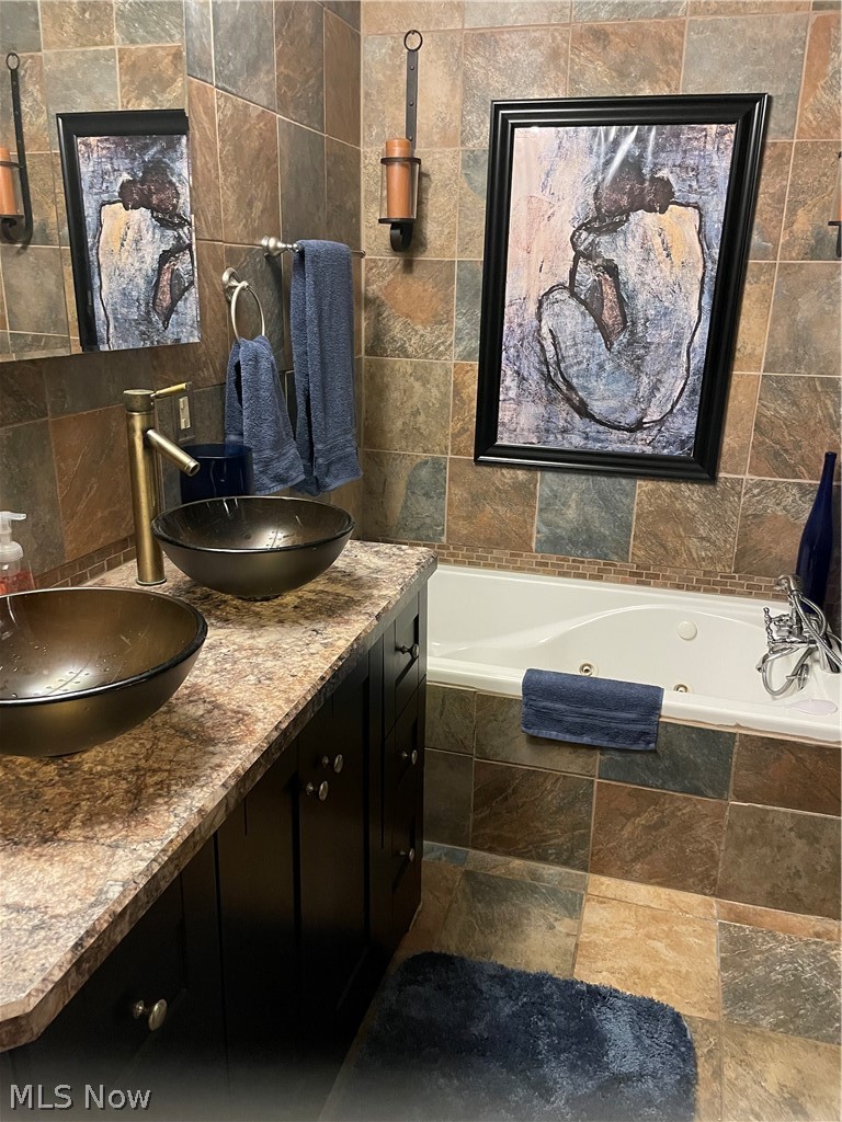 1040 East Calla Road Youngstown, OH 44514 - Photo 26 of 43 Gallery Image 26