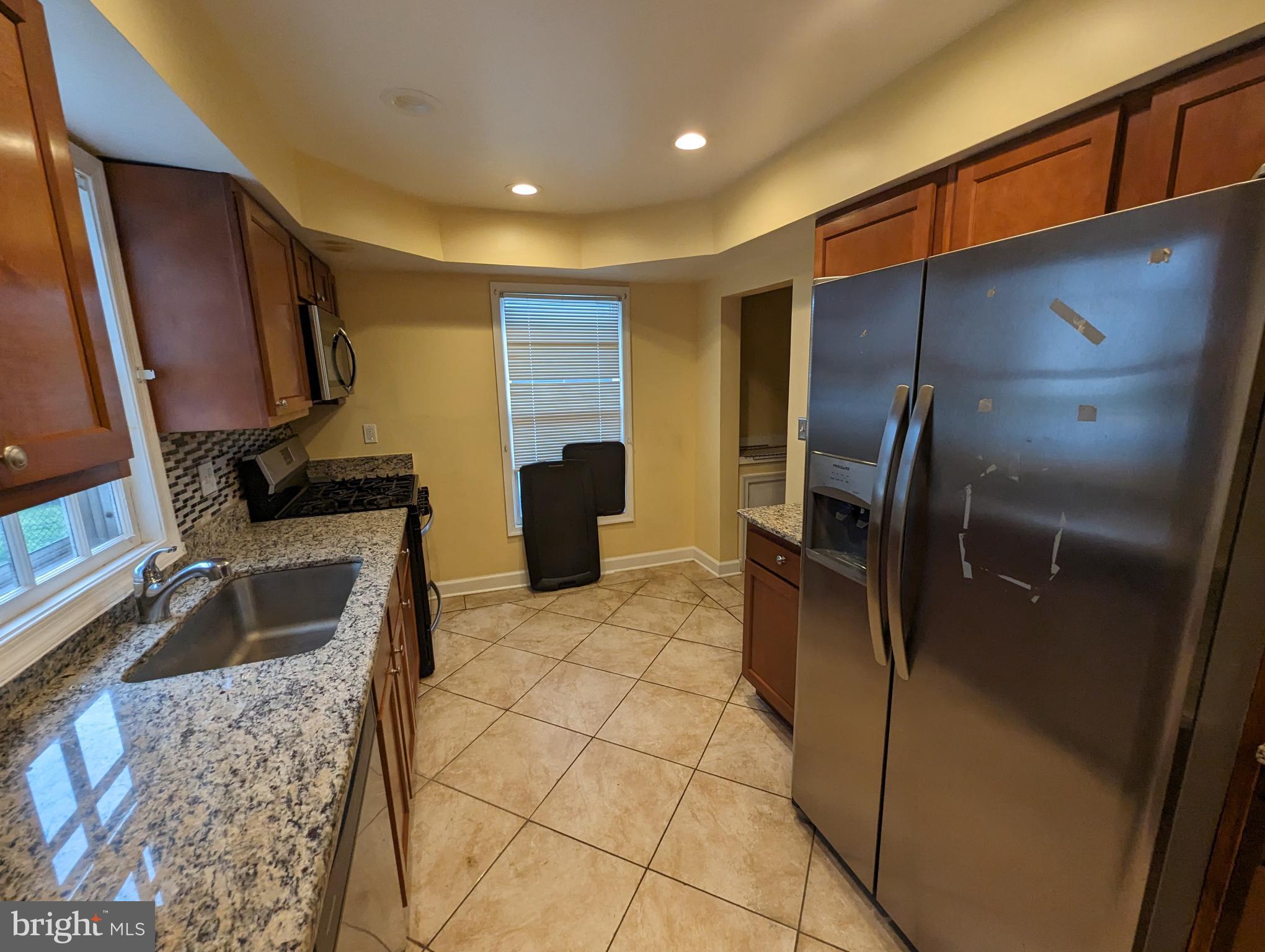 1679 Yakona Road Towson, MD 21286 - Photo 8 of 21 Gallery Image 8