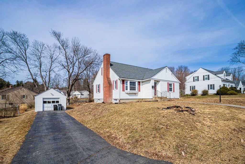 48 Montvale Road Gardner, MA 01440 - Photo 1 of 42 Gallery Image 1