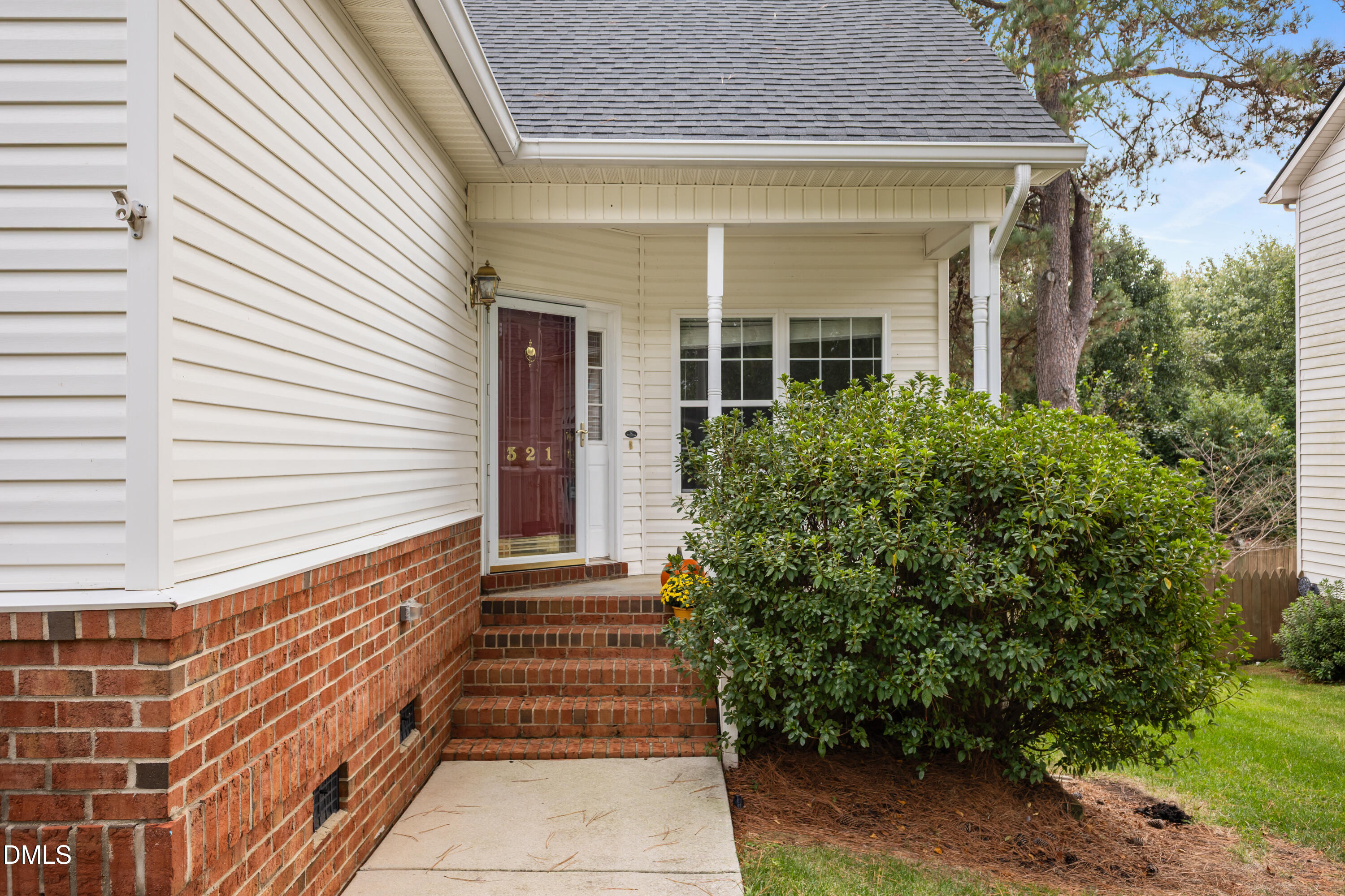 321 Seastone Street Raleigh, NC 27603 - Photo 29 of 40 CY1A4195