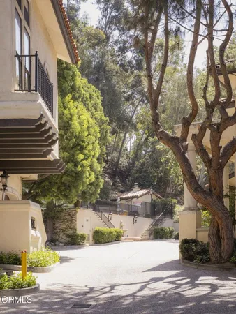 $1,349,000 | 52 North Arroyo Boulevard, Pasadena, CA 91105