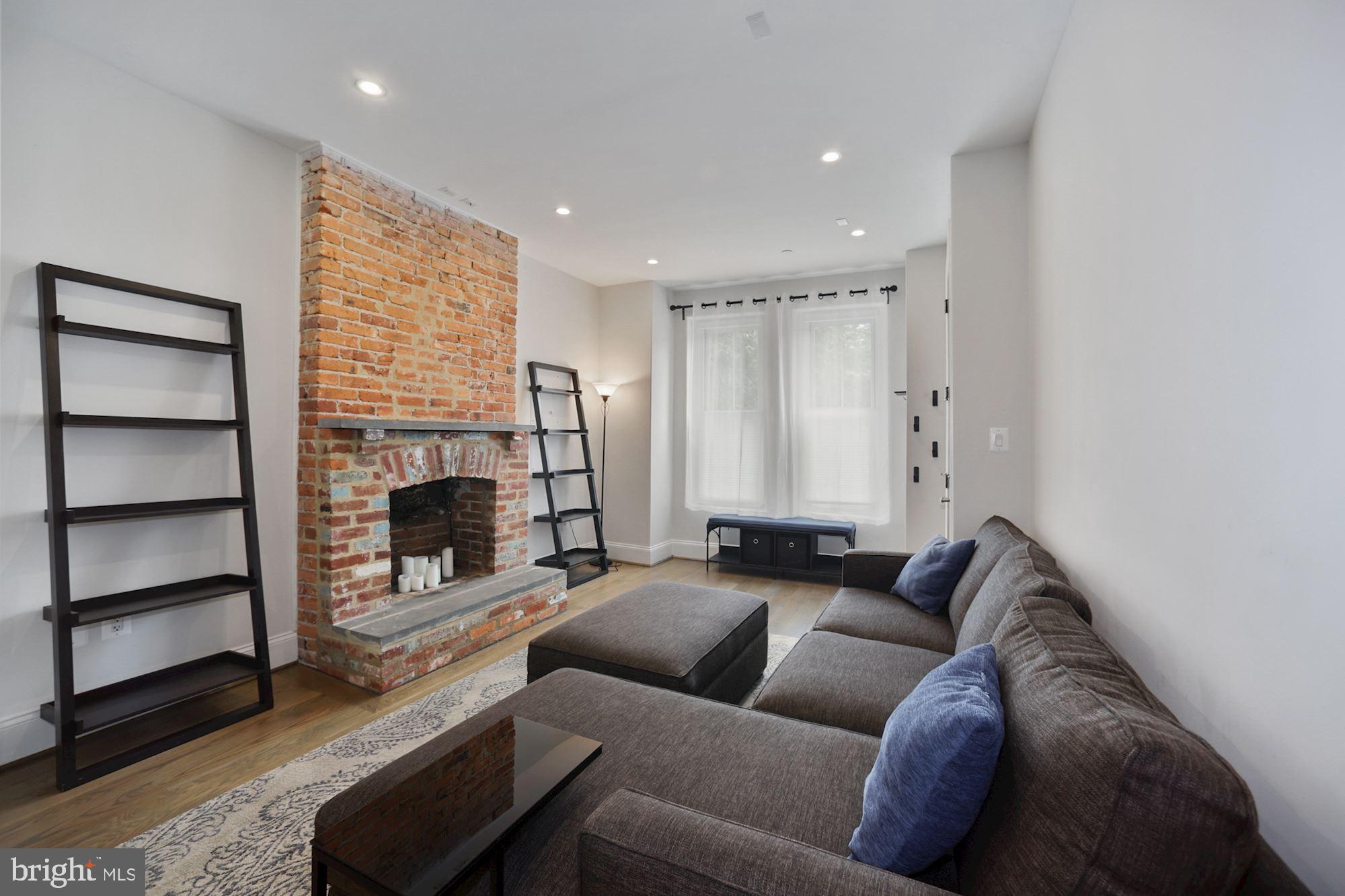 2298 Champlain Street Northwest, Unit B Washington, DC 20009 - Photo 10 of 65
