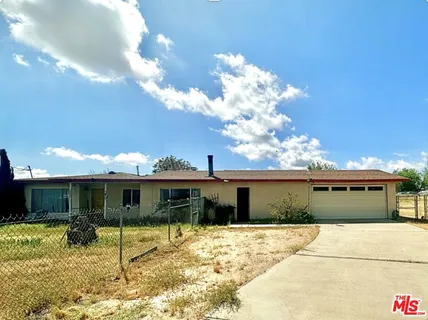 $399,000 | 15561 Ash Street, Hesperia, CA 92345