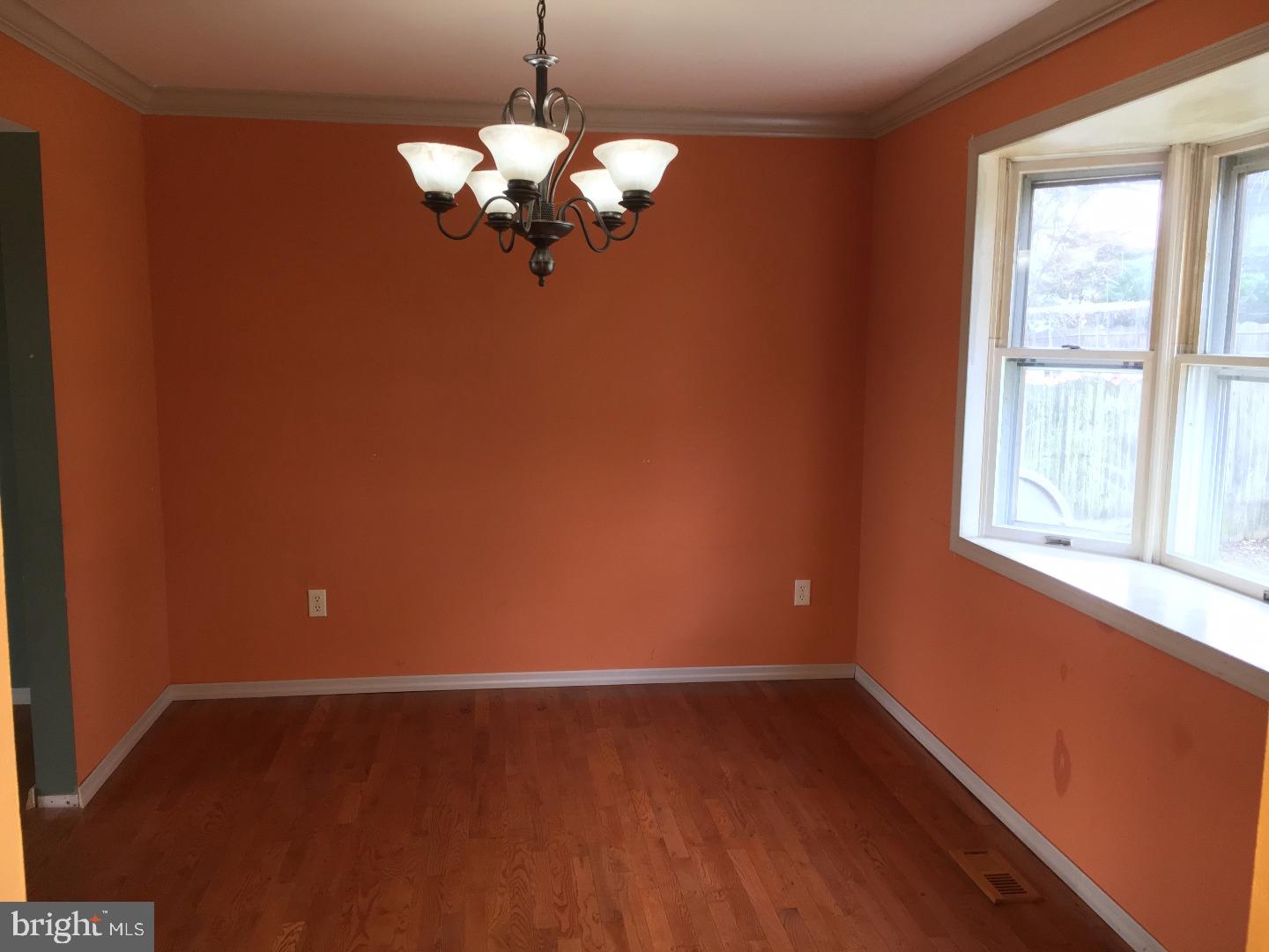 227 Southview Drive Riverside, NJ 08075 - Photo 3 of 23