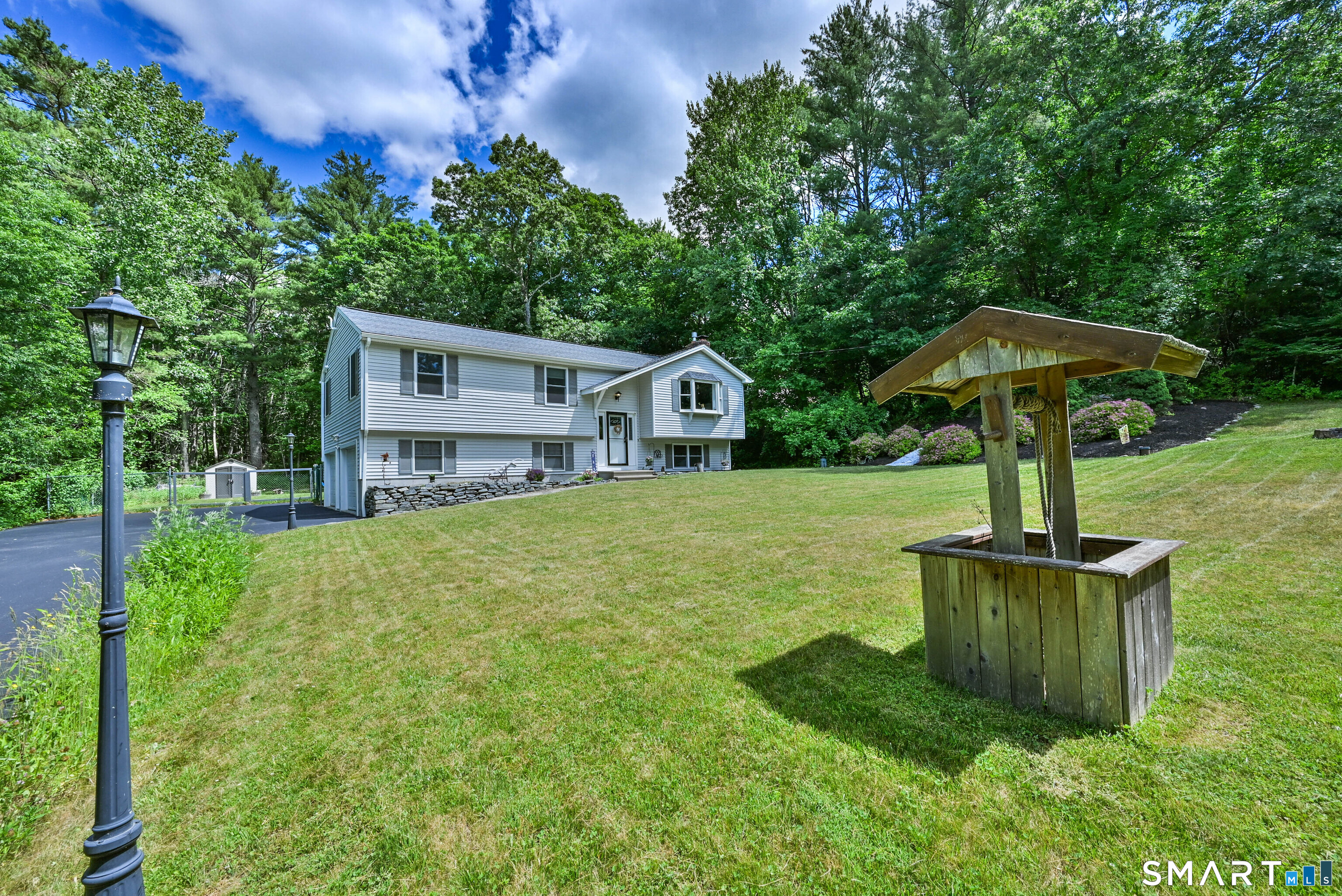 286 Quaddick Town Farm Road Thompson, CT 06277 - Photo 5 of 40