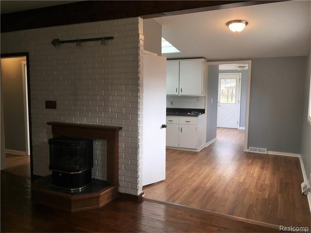 3207 South Vassar Road Davison, MI 48423 - Photo 15 of 42 15.jpg